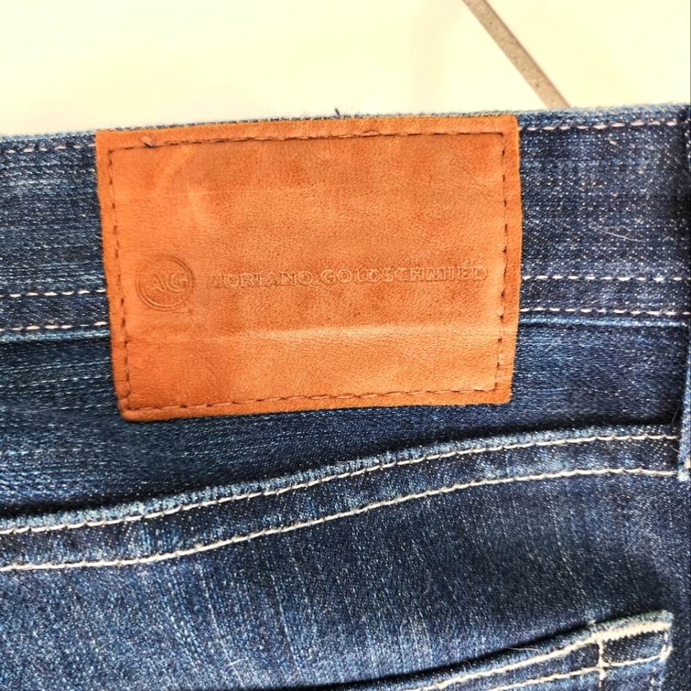 SOLD.  Mens ag jeans never worn size 33/34